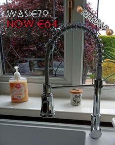 NEW SALE | Kitchen Tap, Kitchen Sink Mixer Tap with 360Degree Swivel Pull Down Sprayer Commercial Kitchen Taps Single Handle Mixer Tap Cold and Hot 3-Modes Spray with Standard Fittings