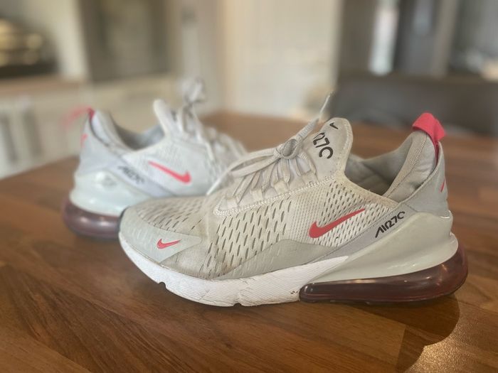 Nike Air Max 270