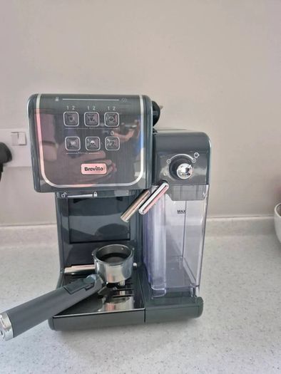 BREVILLE - One-Touch CoffeeHouse Machine