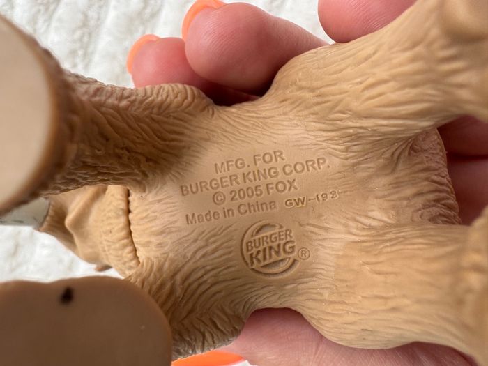 Ellie Mammoth Ice Age 2: The Meltdown Burger King 2005 approx. 10 cm. Used Please see photos