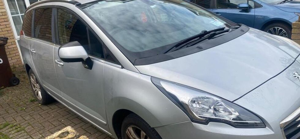 2015 Peugeot 5008