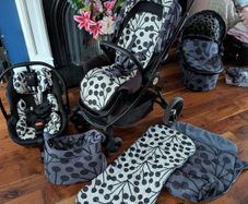 Cosatto Wowee push chair