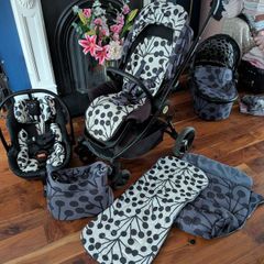 Cosatto Wowee push chair