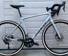 Giant Contend AR, Shimano 105 R7000 hydraulics, M/L