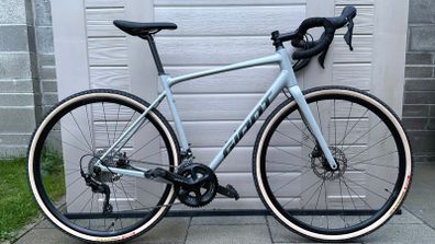 Giant Contend AR, Shimano 105 R7000 hydraulics, M/L