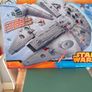 LARGE Millennium Falcon Image 2