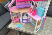 barbie mini dream house