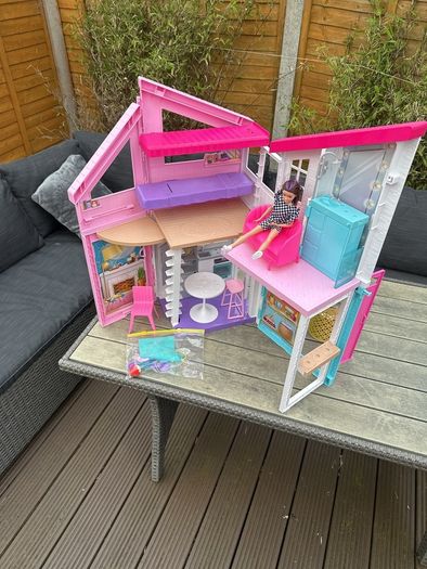 barbie mini dream house