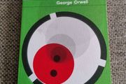 George Orwell paperback in very good condition FREE STANDARD POSTAGE INCLUDED