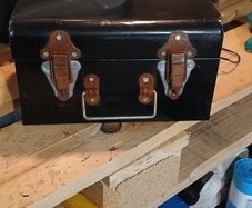 vintage tin box