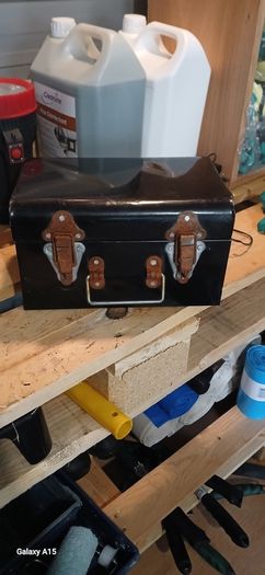vintage tin box