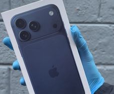 Apple iPhone 17 Pro Max -Sealed