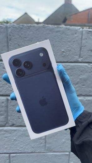 Apple iPhone 17 Pro Max -Sealed