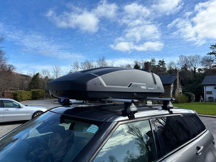 Rental: Thule Force XTM 400L Roof Box
