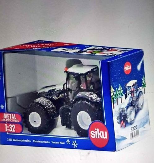 Siku diecast Model Xmas Tractor...1.32 scale