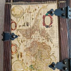 Vintage Style Wooden Map Chest Storage Trunk  Great Condition