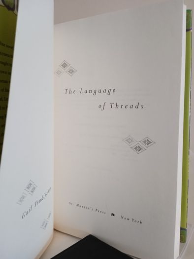 The Language of Threads by Gail Tsukiyama (RB554)