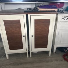 Lockers x2