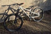 Commencal Meta AM/TR 29 Full Shimano XT, RockShox Lyrik, DT Swiss, Frame Wrapped