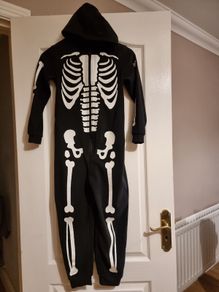 Halloween costume , fancy dress boys