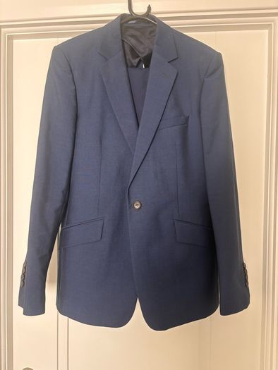 Reiss Duke Navy Suit - chest 38" waist 32"