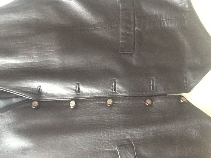 Ladies  JULIAN  VARD  Leather Waistcoat