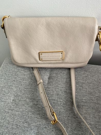 Marc Jacob's leather cross over bag