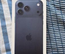 I phone 17 pro Max 256 GB Brand New