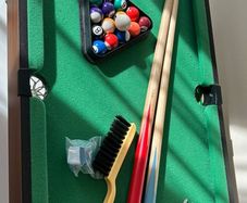 mini pool table