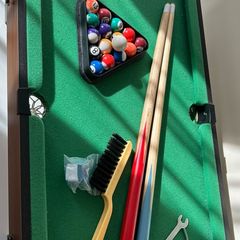 mini pool table