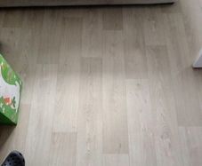 Lino flooring
