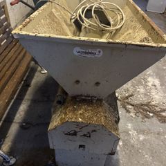 Italian Electric Grape Crusher Destemmer with Must Pump, Wine Making