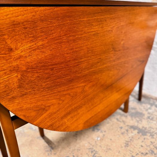 Mid Century Modern Gate Leg Drop Leaf Dining Table