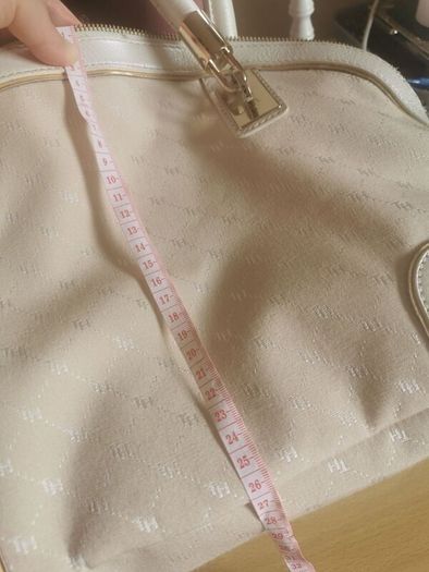 Tommy Hilfiger handbag