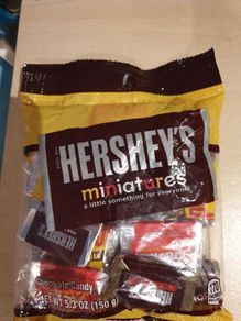 hershey's miniatures chocolates sweets