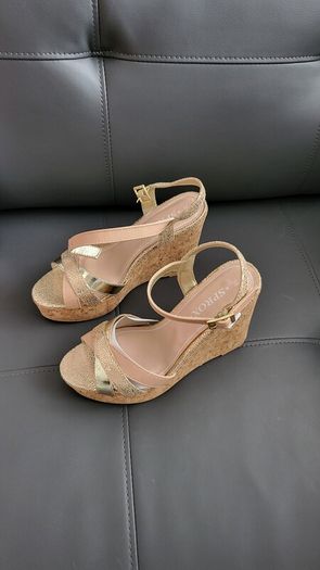 ladies sandals