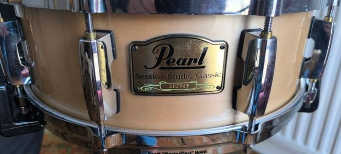 Pearl Snare Drum