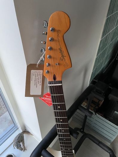 Very new J. Mascis Squier Jazz Master