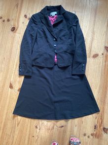 ladies skirt suit Jones New York