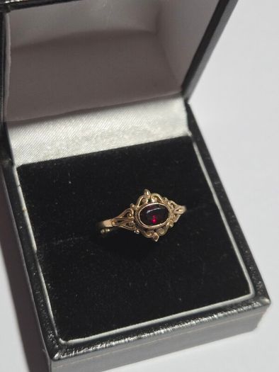 9ct Gold Rings