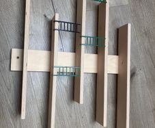 Lustigt Display shelf