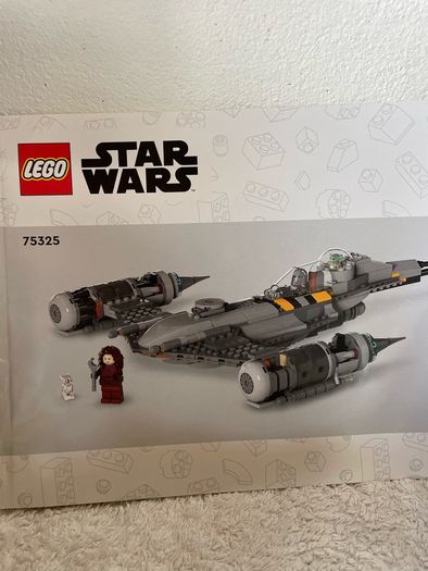 Lego Star Wars Mandalorian N-1 starfighter 75325