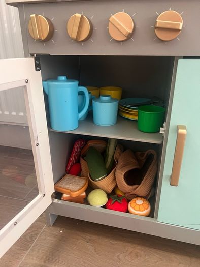 Toy Kitchen