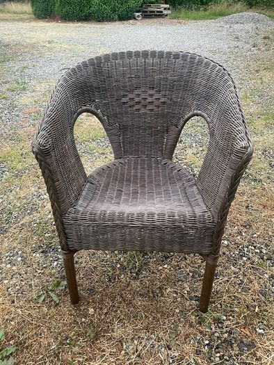 Free chair