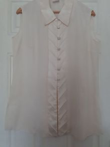 ladies sleeveless blouse
