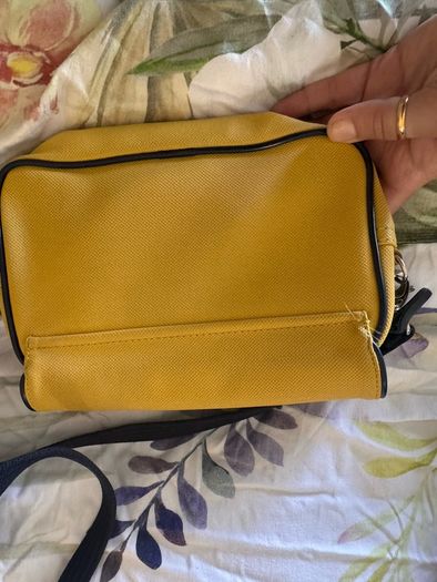 Lacoste cross body bag