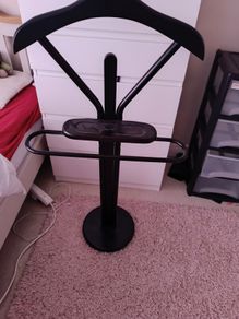 Valet stand