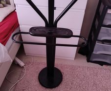 Valet stand