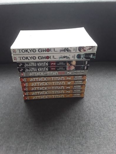 Manga books Attack on Titan