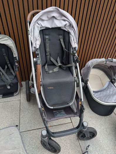 UPPAbaby Vista (2018/2019) Complete Travel System Bundle + Extras